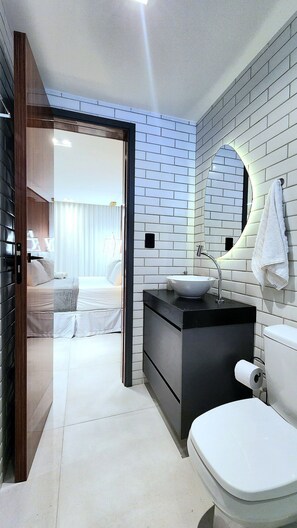 Executive Apartment | Bathroom