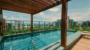 Estúdio empresarial | Piscina | Piscina externa