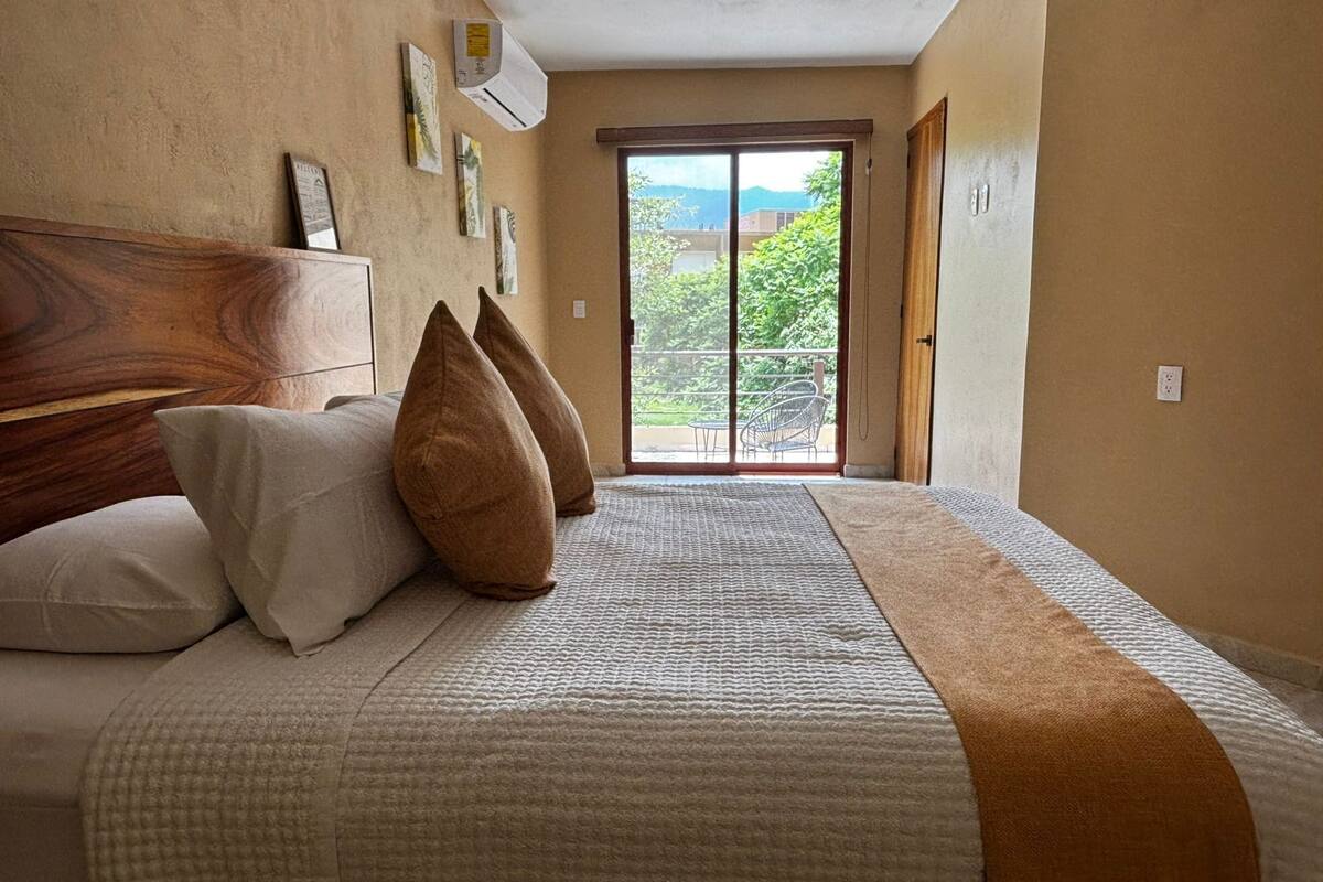 1 bedroom, down duvets, free WiFi