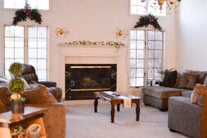 Interior - Country Estate With Pickleball Court (Mill Hall)