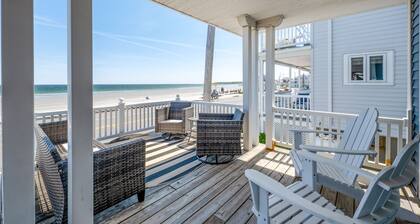 BLUE WAVE : Unique and cozy Beach House at Long Sand Beach in York!