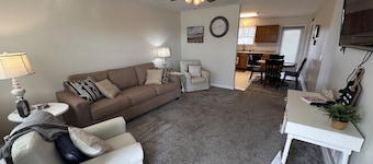 Peaceful Haven 2BR/1BA Condo - Mins from The Ark Encounter & The Creation Museum