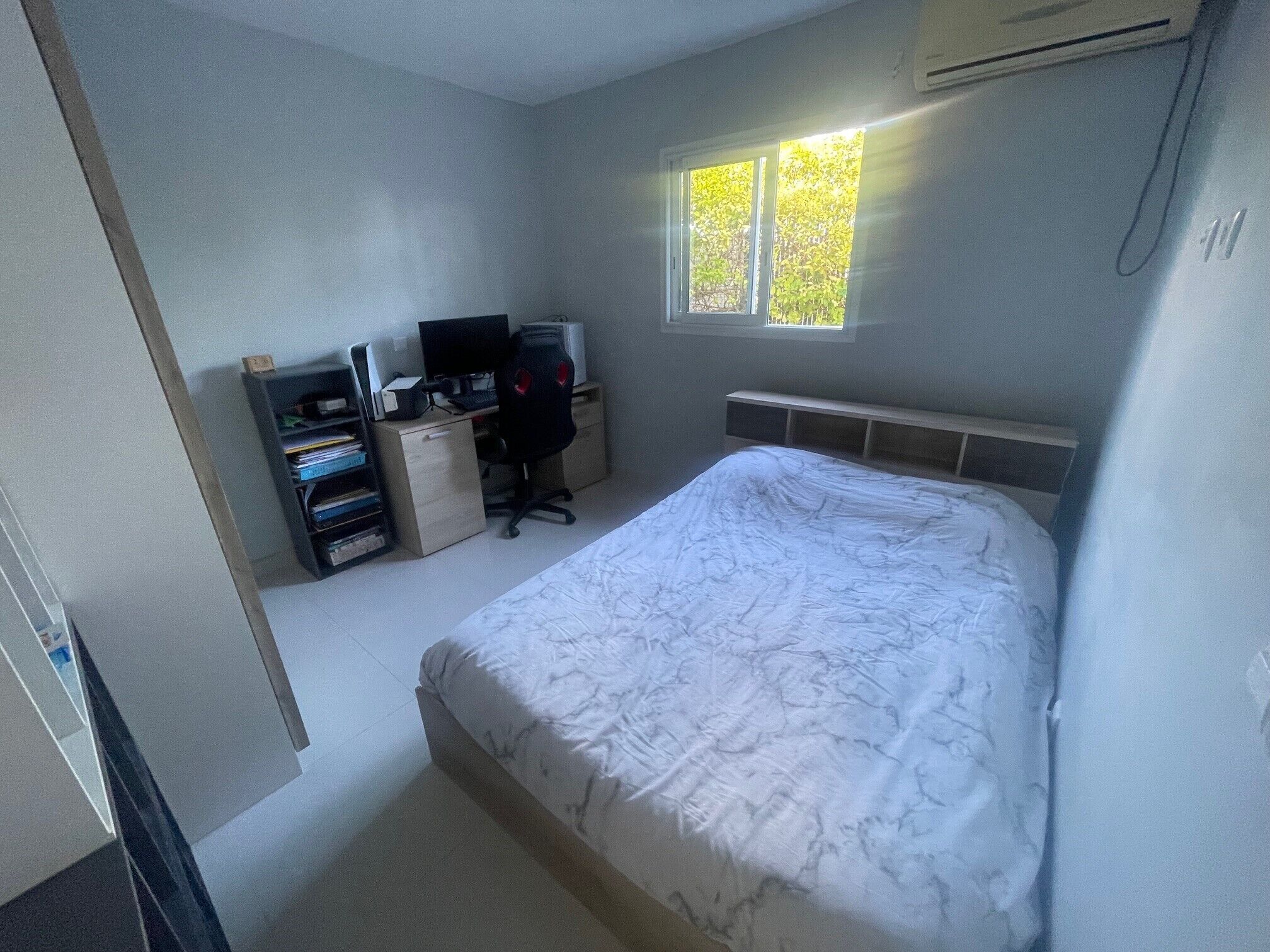 3 室のベッドルーム、アイロン / アイロン台、旅行用ベビーベッド、WiFi (無料)