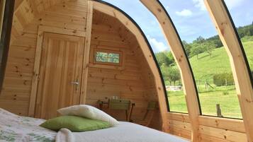 1 bedroom, wheelchair access