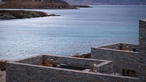 Cavo ilya
Seaside Villas in Karystos, Evia, Greece
 
