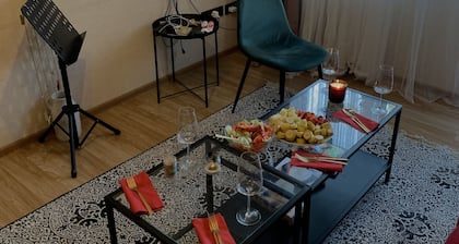 Cosy apartment near downtown and airport