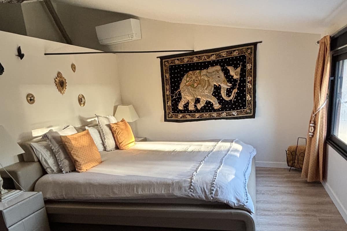 Superior Double Room, Ensuite, River View (chambre Phelan Ségur)