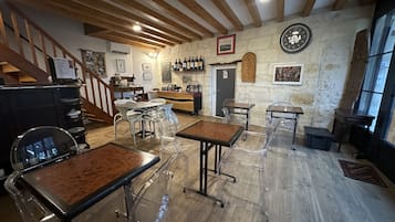 Desayuno continental incluido todos los días