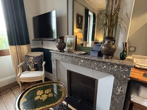 Luxury Double Room, River View (Chateau Tronquoy) | 1 bedroom, premium bedding, memory foam beds, individually decorated