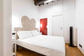 1 camera, Wi-Fi, lenzuola