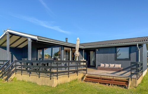 Gemütliches Haus in Glesborg mit Küche