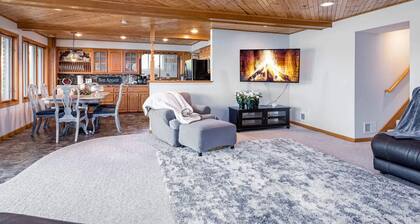 3-bedroom vacation home on the Lake near Frankenmuth.