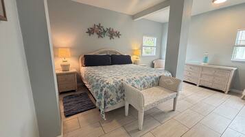 1 slaapkamer, een bureau, een strijkplank/strijkijzer, gratis wifi