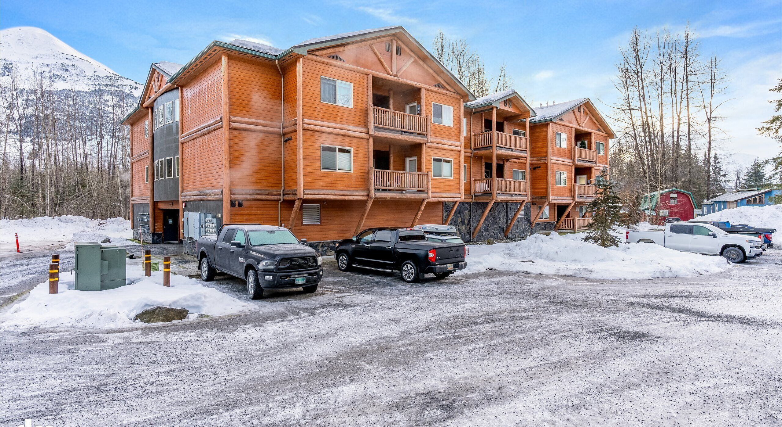 Mountain Time - Cozy Condo with Spectacular Views