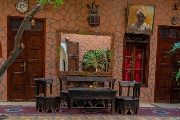 Dining - Typical and Wonderfull Riad in the Heart of Marrkech ' an Authentic Oasis ' (Marrakech)