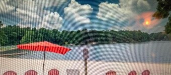 Beautiful Setting in Cardinal Lake,walk to the sandy beach & pool