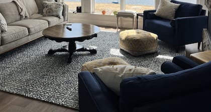Beach House Oasis