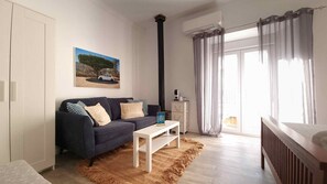 华丽双人房, 1 间卧室, 阳台 | 隔音、免费 WiFi、床单