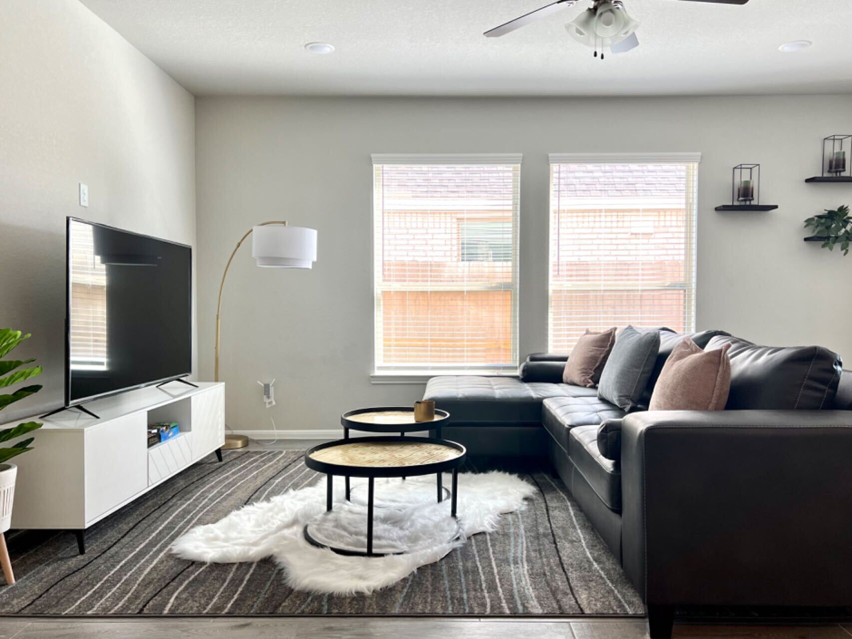 Cozy Modern 4B3.5B Home@Katy 