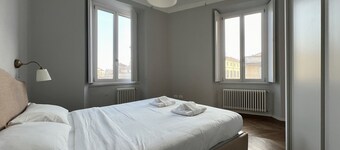 BIG Historical Colonne