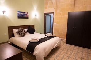 5 Schlafzimmer