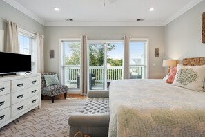 3 bedrooms, iron/ironing board, WiFi, bed sheets - Marsh & River Views, Large Screen Porch, Community Pool & Dock - Crawdads Sing (Folly Beach)