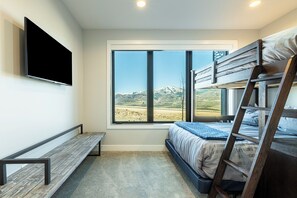 4 Schlafzimmer, Bügeleisen/Bügelbrett, kostenloses WLAN, Bettwäsche