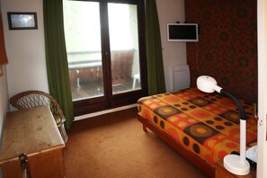 2 bedrooms - COEUR DE STATION - Res. Sunny Snow - Apartment T3 8 persons (LES ORRES 1650)