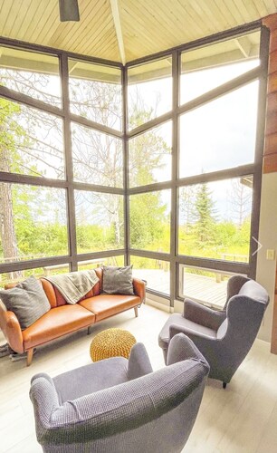 Beachside Cottage - on Lake Superior 