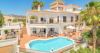 Indulge in Luxury at Casa La Imaroga: Your Home Away From Home