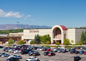 Exterior - Chic 4BR Home w/Game Room & Cinema - City Close! (Colorado Springs)