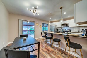Fridge, microwave, oven, stovetop - Chic 4BR Home w/Game Room & Cinema - City Close! (Colorado Springs)