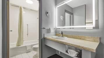 Free WiFi, bed sheets, wheelchair access