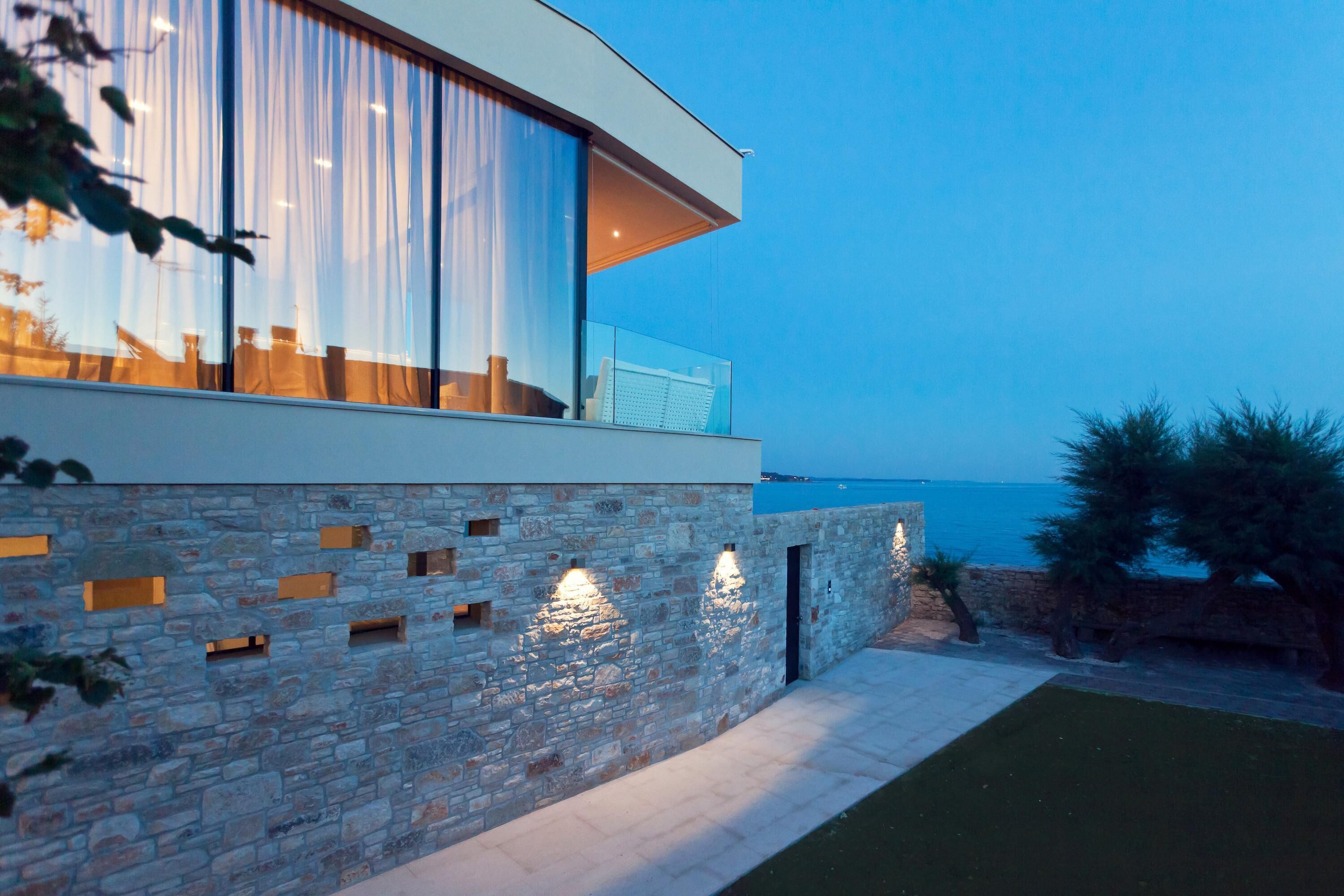 Biệt thự | 4 phòng ngủ 