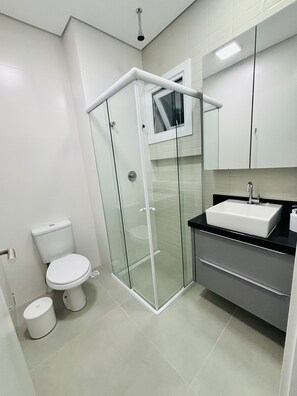Shower, eco-friendly toiletries, hair dryer, bidet