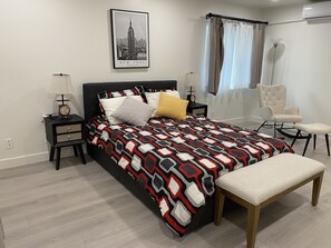 4 chambres, fer et planche à repasser, Wi-Fi, literie fournie