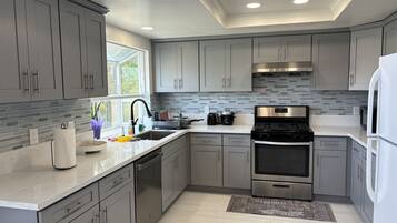 Microwave, stovetop, dishwasher