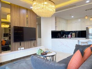 Premium Apartment | Free minibar items, in-room safe, desk, laptop workspace - NVT Housing - Vinhomes D'Capitale Apartment Hanoi (Hanoi)