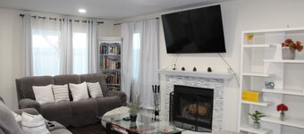 Spacious Home w/ Backyard Basketball + Laundry