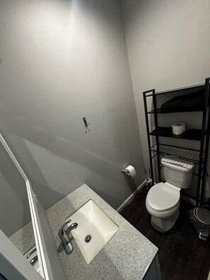 Towels, toilet paper