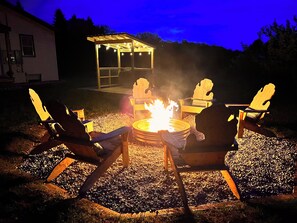 Property grounds - Charming home in the heart of Northern Michigan's destinations and activities. (Cheboygan)