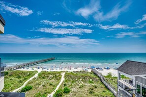 Ubicación a pie de playa y tumbonas