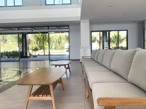 Sala de estar en el lobby