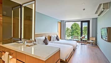 3 bedrooms, blackout drapes, soundproofing, iron/ironing board