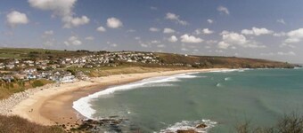 Praa Sands - Apartment - Sleeps 2 - Parking