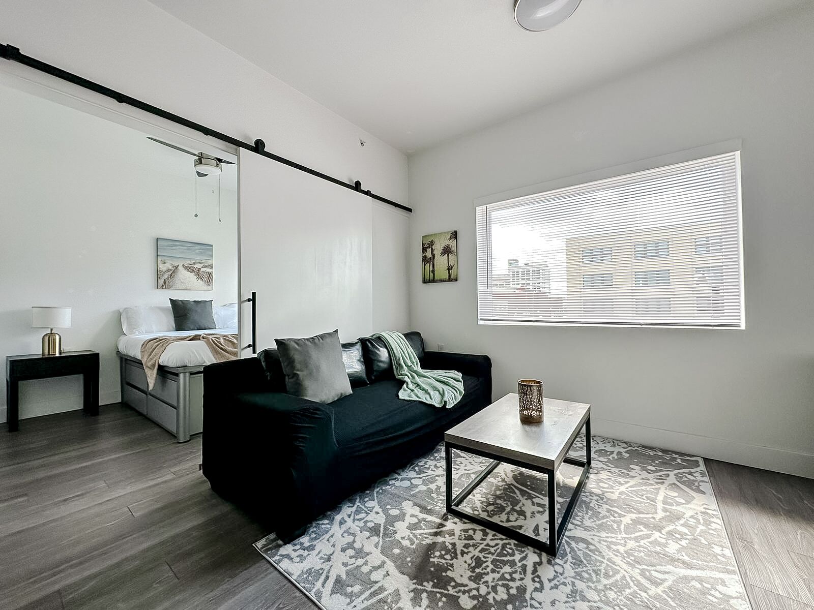Sleepover: Centrally-Located 1BD/1BA- Downtown Springfield