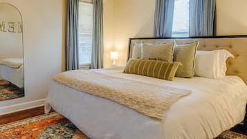 1 habitación, tabla de planchar con plancha, wifi y ropa de cama