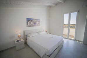 5 bedrooms, free WiFi, bed sheets