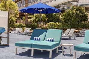 Property grounds - King Room at a 4⭐️ Hotel (Las Vegas)