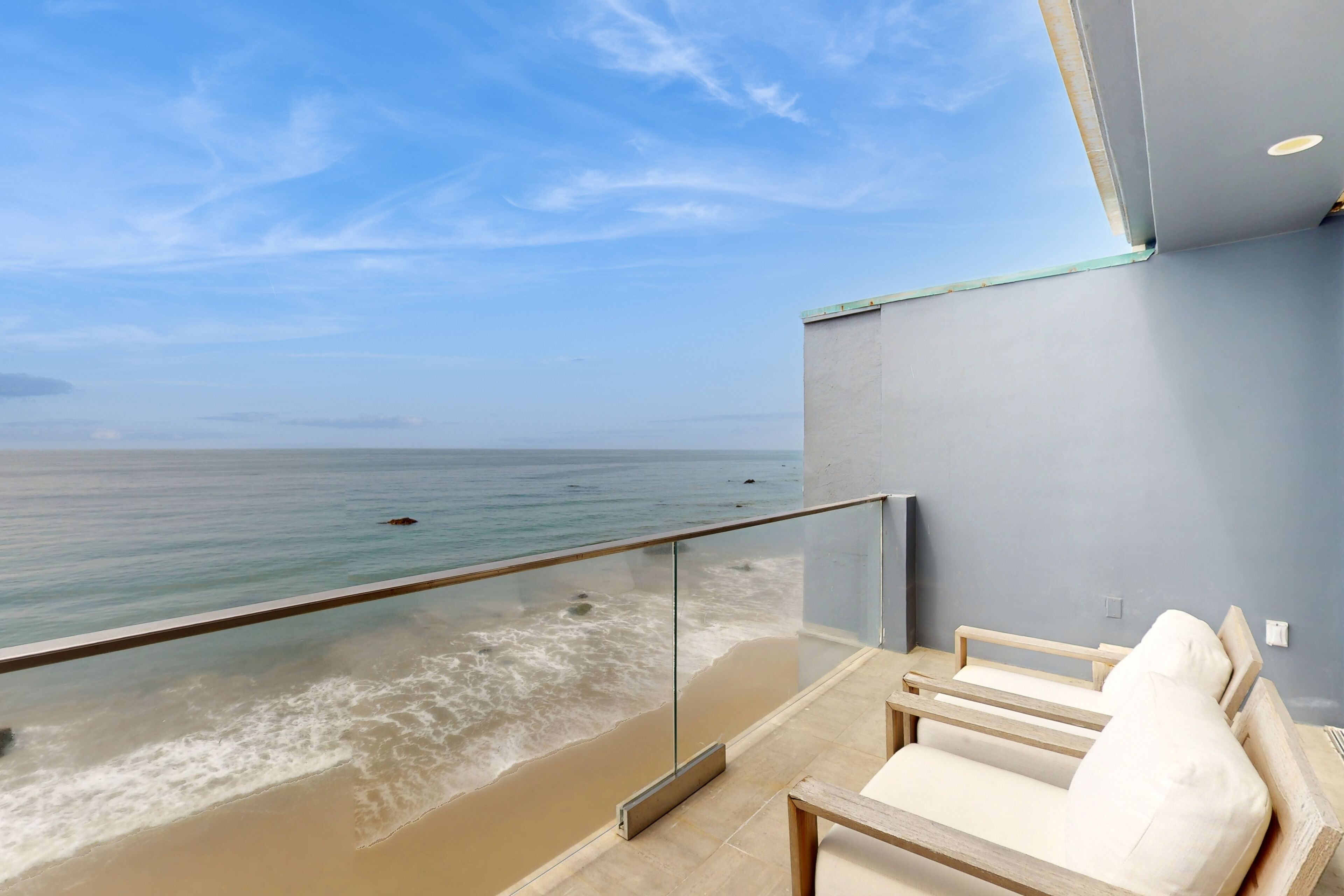 Luxury, oceanfront, dog-friendly home with 2-story deck & amazing views